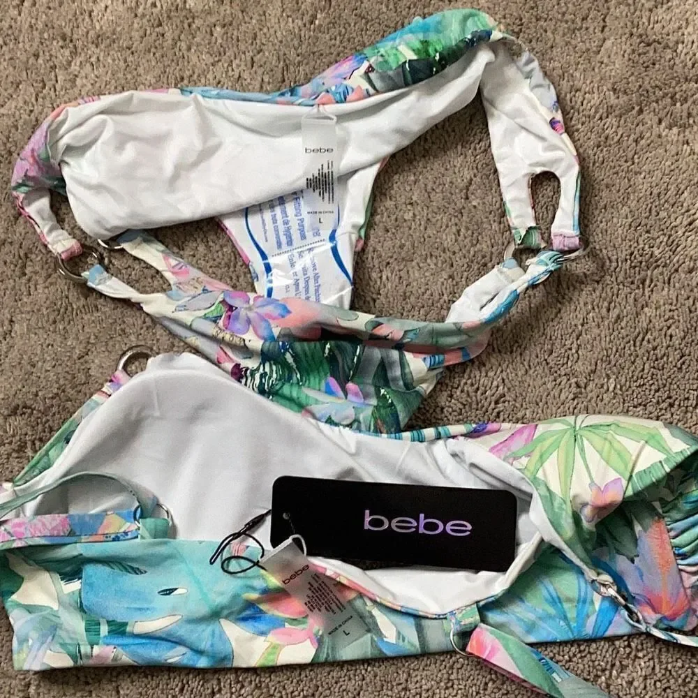 New BEBE tropical floral bikini set. Large. Retails $135